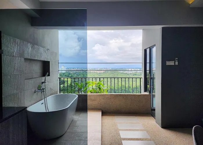 Bayu Marina -- Bathtub, 5 Mins To Mid Valley #2Pax By Cowidea
